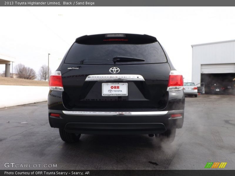 Black / Sand Beige 2013 Toyota Highlander Limited