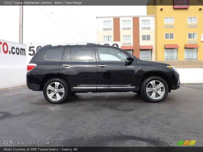 Black / Sand Beige 2013 Toyota Highlander Limited