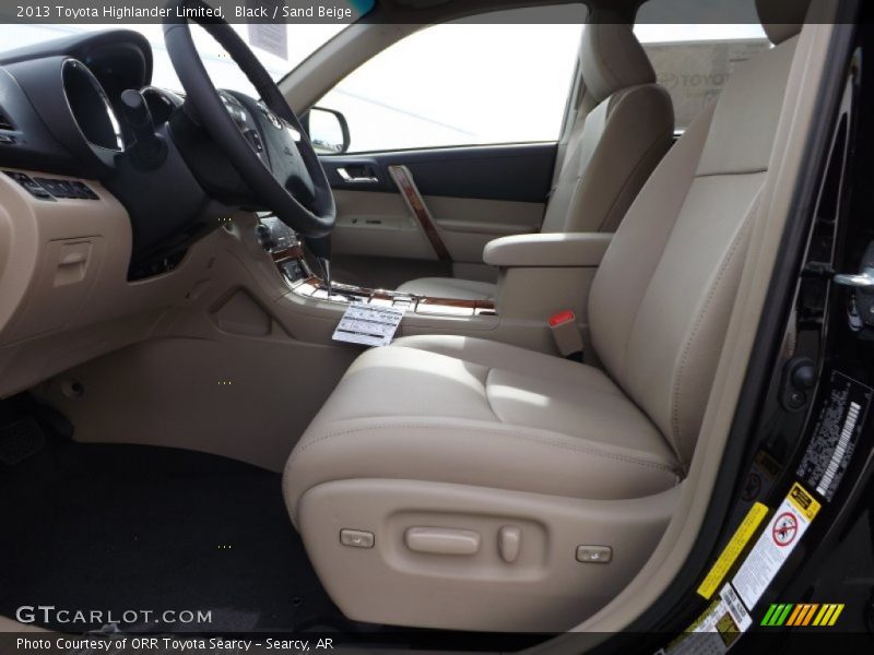Black / Sand Beige 2013 Toyota Highlander Limited