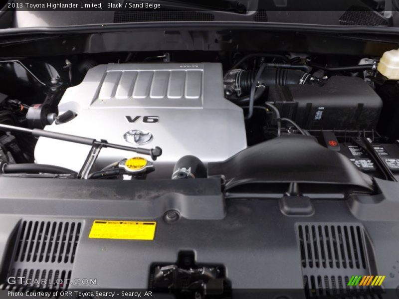 Black / Sand Beige 2013 Toyota Highlander Limited