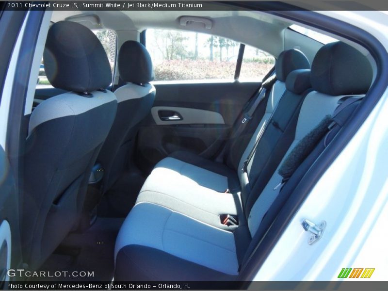 Summit White / Jet Black/Medium Titanium 2011 Chevrolet Cruze LS