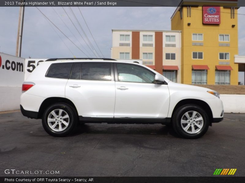 Blizzard White Pearl / Sand Beige 2013 Toyota Highlander V6