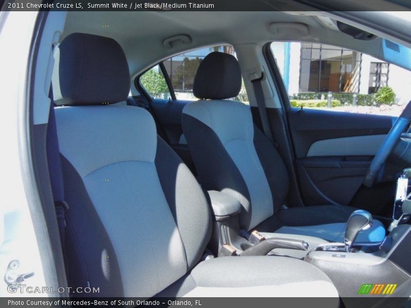 Summit White / Jet Black/Medium Titanium 2011 Chevrolet Cruze LS