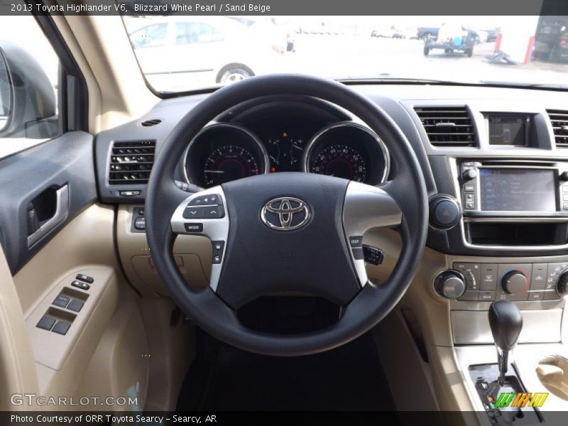 Blizzard White Pearl / Sand Beige 2013 Toyota Highlander V6