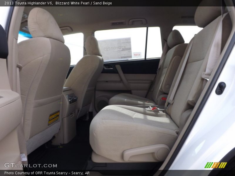 Blizzard White Pearl / Sand Beige 2013 Toyota Highlander V6