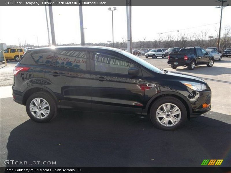 Tuxedo Black Metallic / Charcoal Black 2013 Ford Escape S