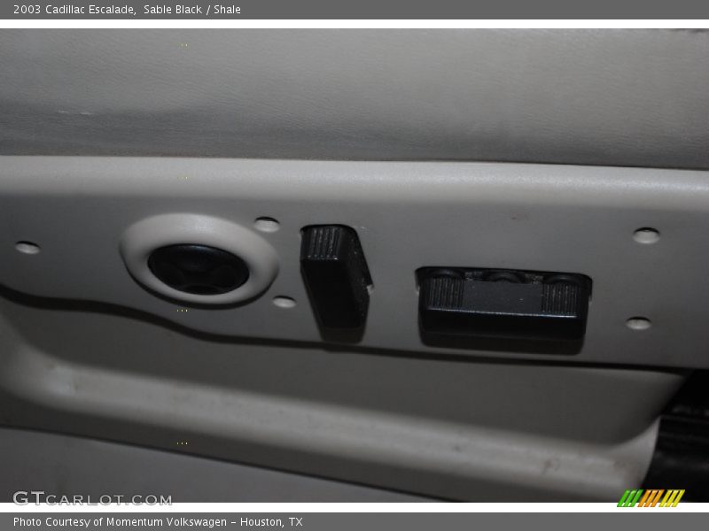 Sable Black / Shale 2003 Cadillac Escalade