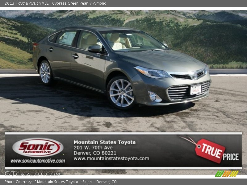 Cypress Green Pearl / Almond 2013 Toyota Avalon XLE