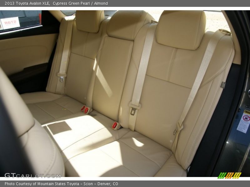 Cypress Green Pearl / Almond 2013 Toyota Avalon XLE