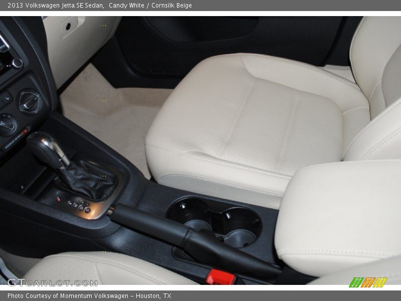 Candy White / Cornsilk Beige 2013 Volkswagen Jetta SE Sedan