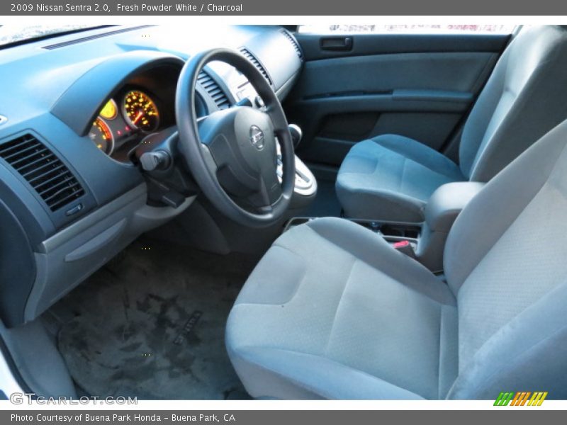 Fresh Powder White / Charcoal 2009 Nissan Sentra 2.0