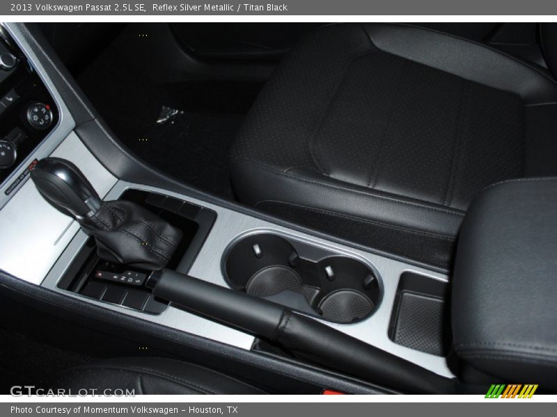 Reflex Silver Metallic / Titan Black 2013 Volkswagen Passat 2.5L SE