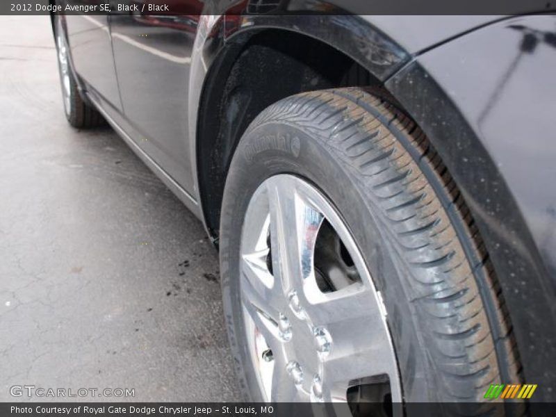 Black / Black 2012 Dodge Avenger SE