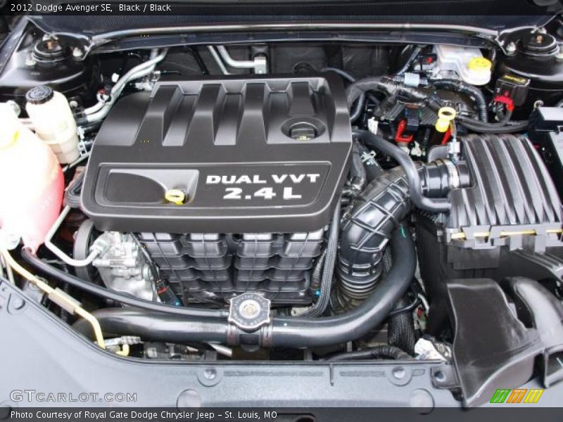 Black / Black 2012 Dodge Avenger SE