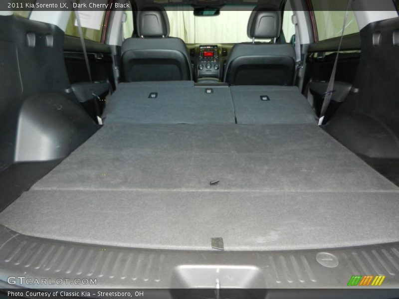 Dark Cherry / Black 2011 Kia Sorento LX