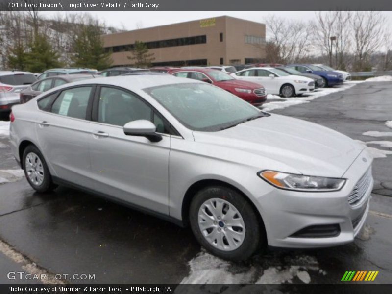Ingot Silver Metallic / Earth Gray 2013 Ford Fusion S