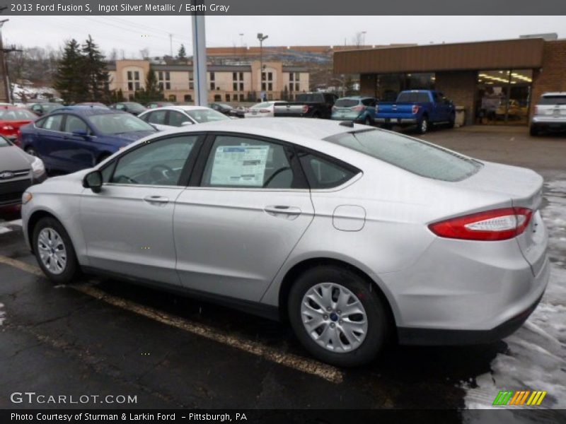 Ingot Silver Metallic / Earth Gray 2013 Ford Fusion S