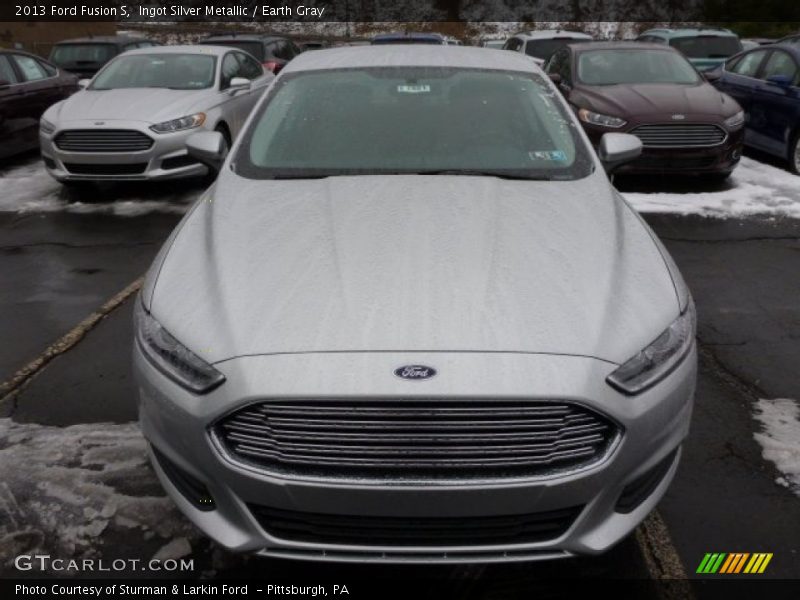 Ingot Silver Metallic / Earth Gray 2013 Ford Fusion S