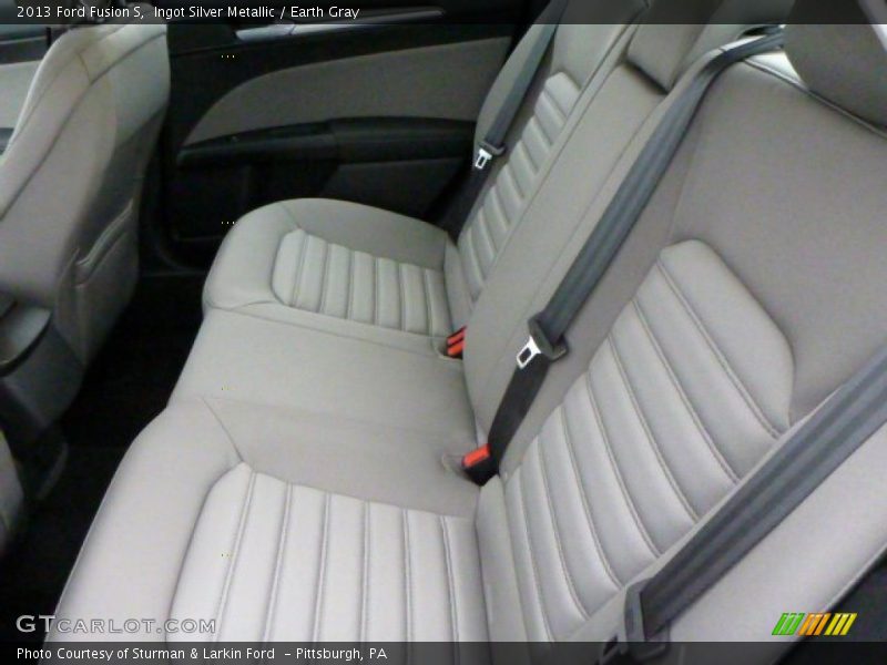 Ingot Silver Metallic / Earth Gray 2013 Ford Fusion S