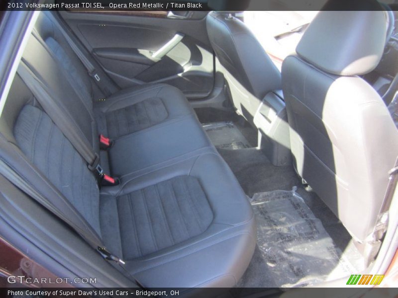 Opera Red Metallic / Titan Black 2012 Volkswagen Passat TDI SEL