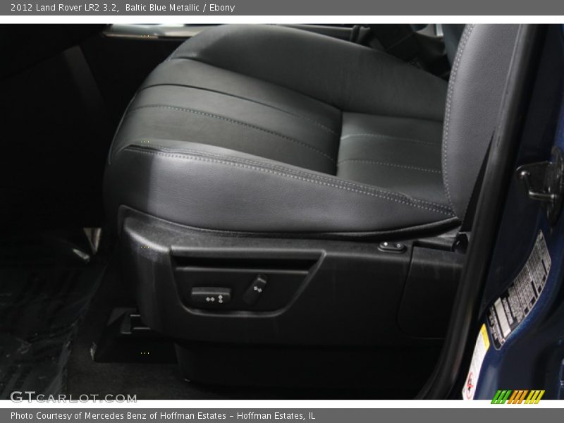 Baltic Blue Metallic / Ebony 2012 Land Rover LR2 3.2