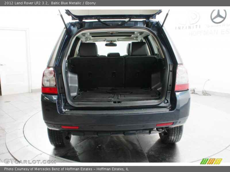  2012 LR2 3.2 Trunk