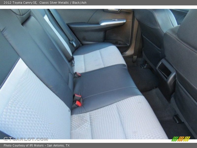 Classic Silver Metallic / Black/Ash 2012 Toyota Camry SE