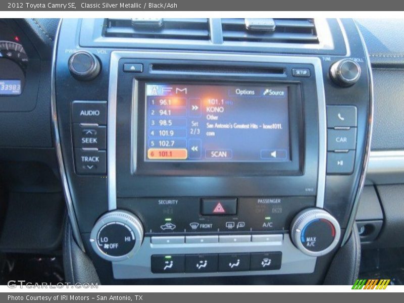 Classic Silver Metallic / Black/Ash 2012 Toyota Camry SE