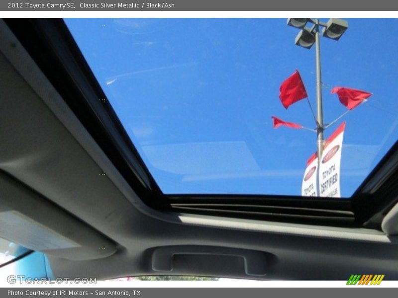 Classic Silver Metallic / Black/Ash 2012 Toyota Camry SE
