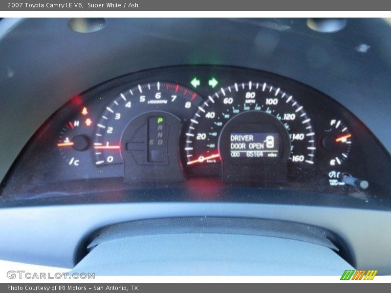Super White / Ash 2007 Toyota Camry LE V6
