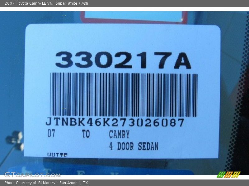 Super White / Ash 2007 Toyota Camry LE V6