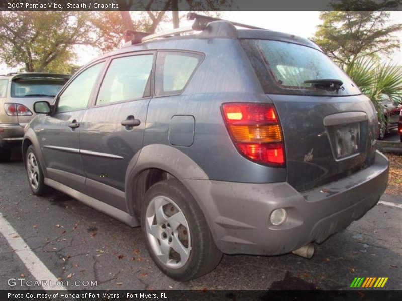 Stealth / Graphite 2007 Pontiac Vibe