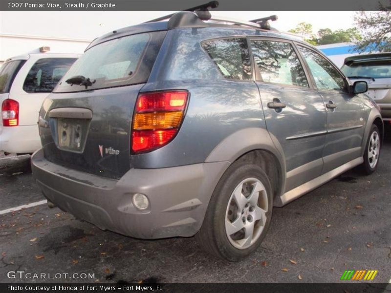 Stealth / Graphite 2007 Pontiac Vibe
