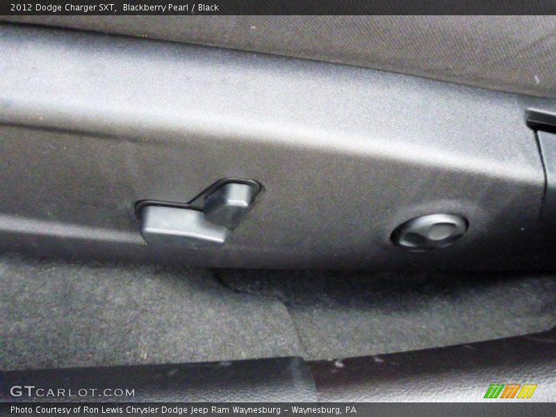 Blackberry Pearl / Black 2012 Dodge Charger SXT