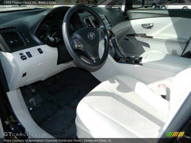 Black / Gray 2009 Toyota Venza V6