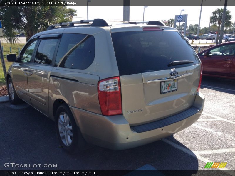 Sunset Gold / Beige 2007 Kia Sedona EX