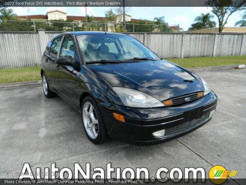 Pitch Black / Medium Graphite 2003 Ford Focus ZX5 Hatchback