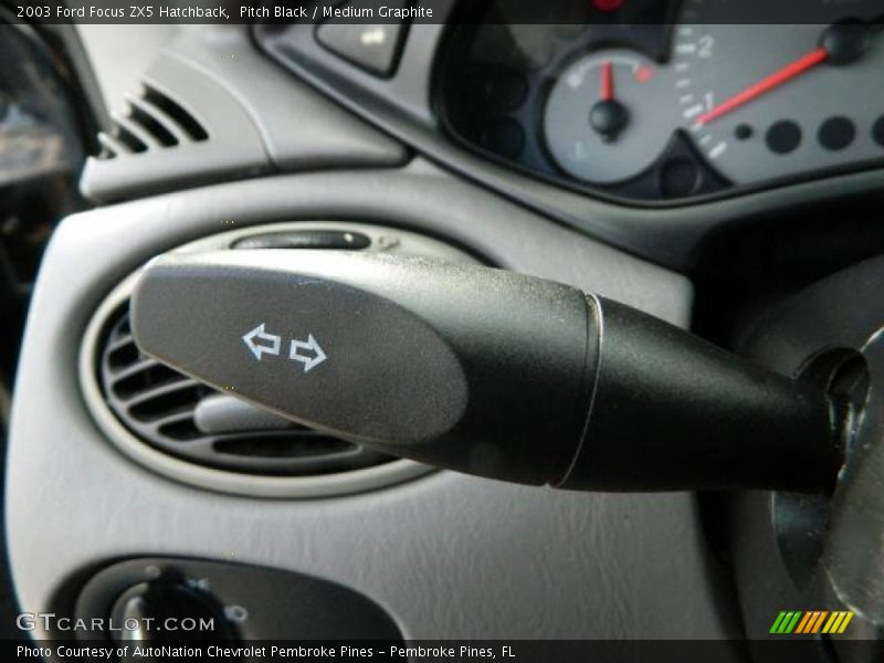 Pitch Black / Medium Graphite 2003 Ford Focus ZX5 Hatchback