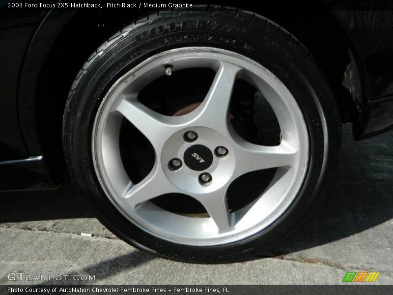 Pitch Black / Medium Graphite 2003 Ford Focus ZX5 Hatchback