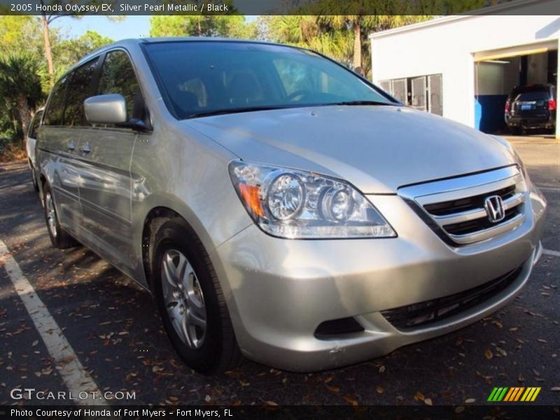 Silver Pearl Metallic / Black 2005 Honda Odyssey EX