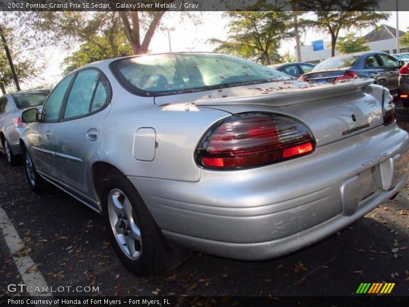 Galaxy Silver Metallic / Gray 2002 Pontiac Grand Prix SE Sedan