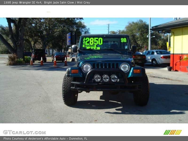 Bright Jade Satin Glow / Mist Grey 1998 Jeep Wrangler SE 4x4