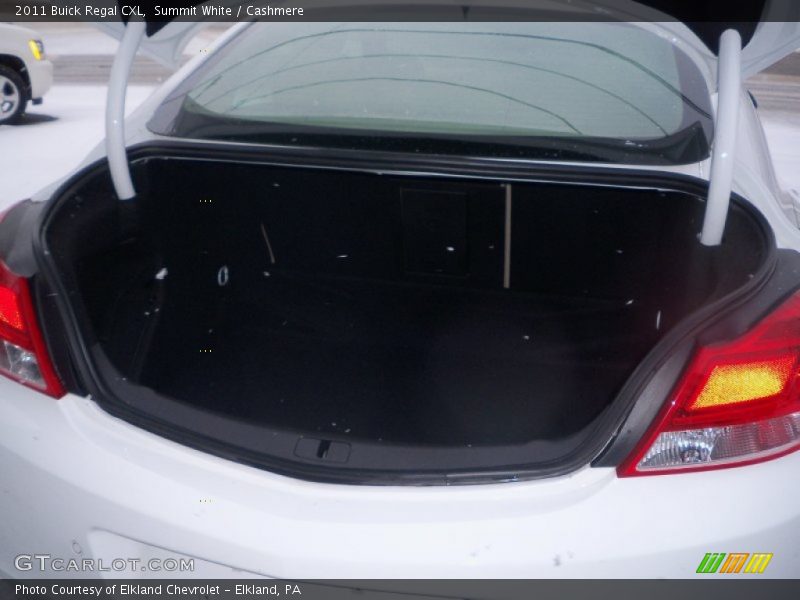 Summit White / Cashmere 2011 Buick Regal CXL