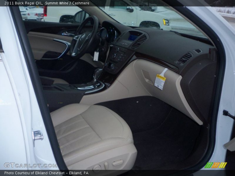 Summit White / Cashmere 2011 Buick Regal CXL