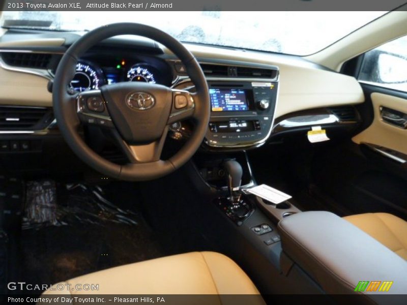 Attitude Black Pearl / Almond 2013 Toyota Avalon XLE