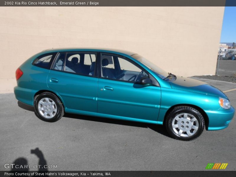 Emerald Green / Beige 2002 Kia Rio Cinco Hatchback