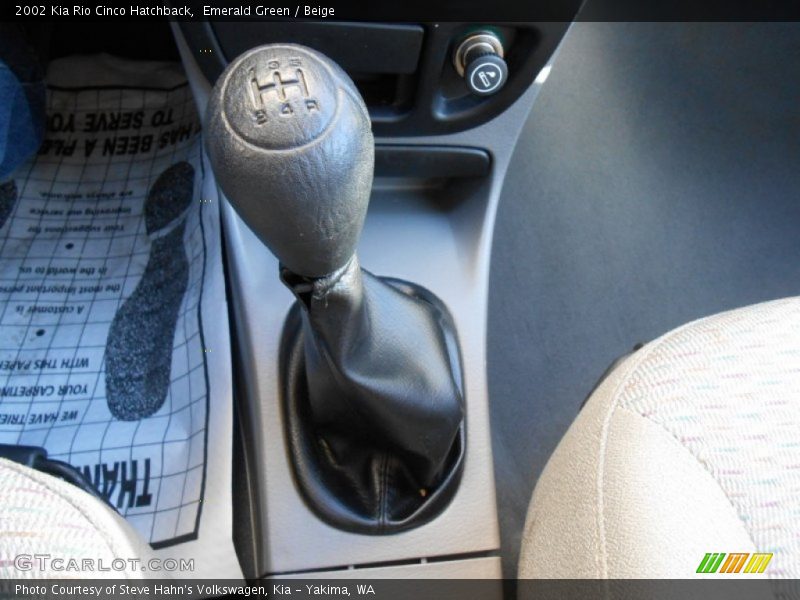 Emerald Green / Beige 2002 Kia Rio Cinco Hatchback