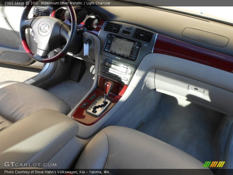Millennium Silver Metallic / Light Charcoal 2002 Lexus ES 300