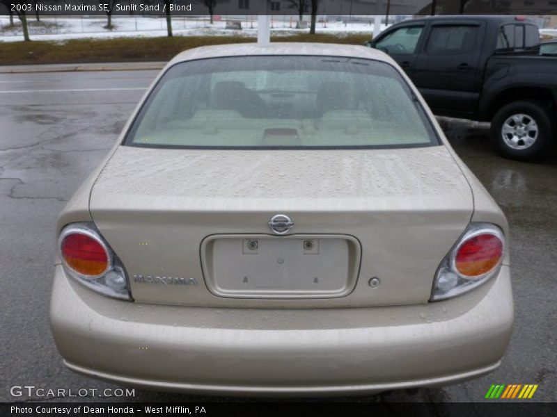 Sunlit Sand / Blond 2003 Nissan Maxima SE