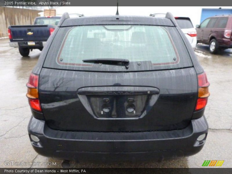 Abyss Black / Slate 2005 Pontiac Vibe